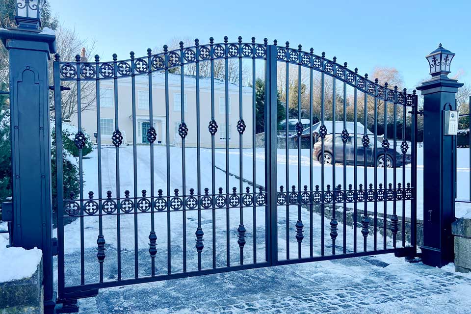 Automatic Wrought Iron Entrance Gate